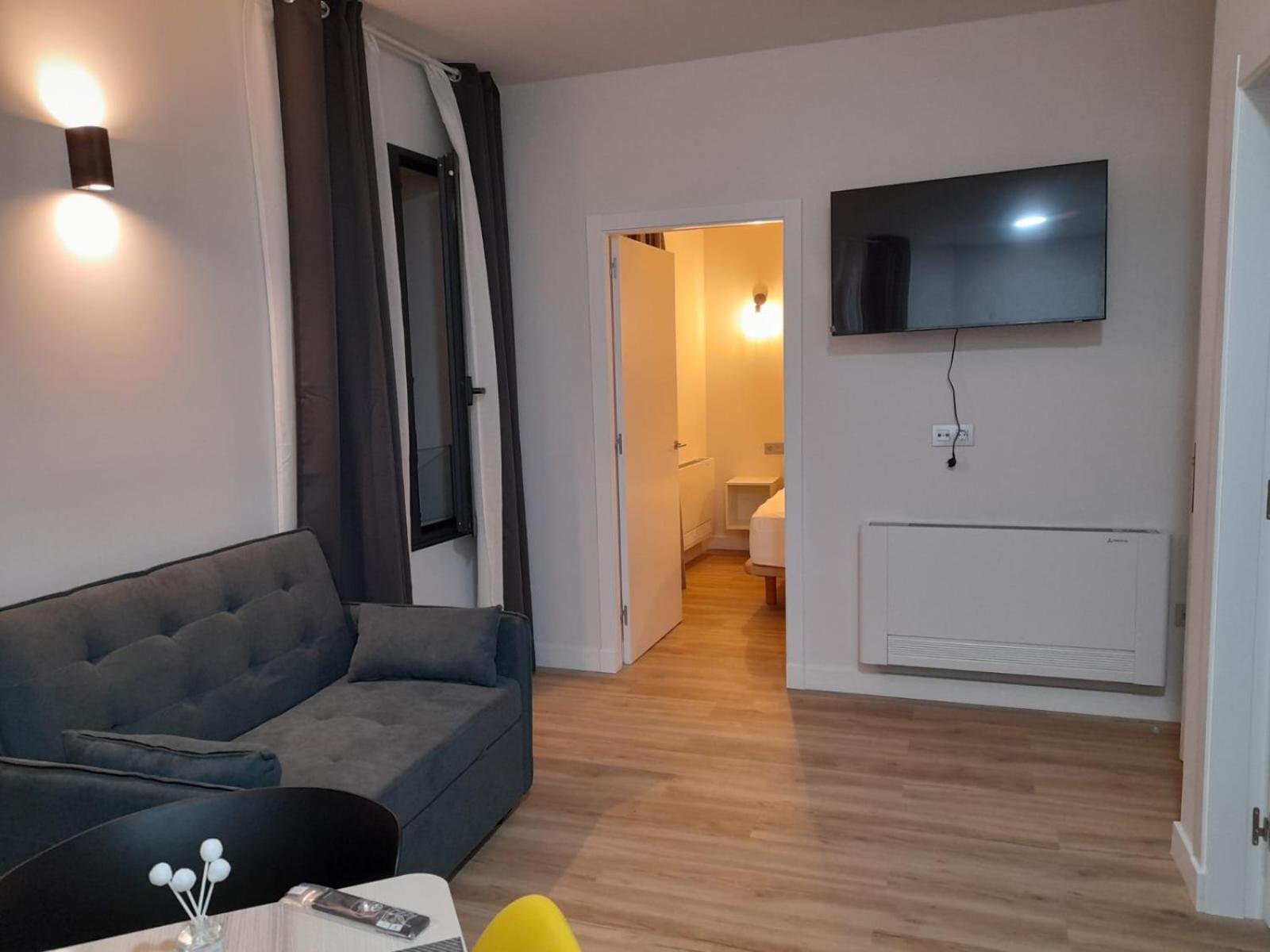 Apartamentos Recunchos Ourense Exterior photo